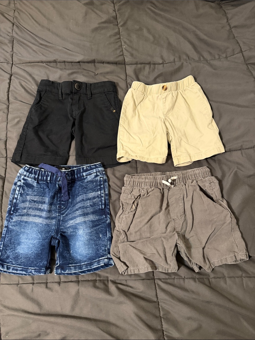 Bundle of 4 Boys Shorts Set - size 2T-3T